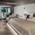 Paloma Finesse Hotel